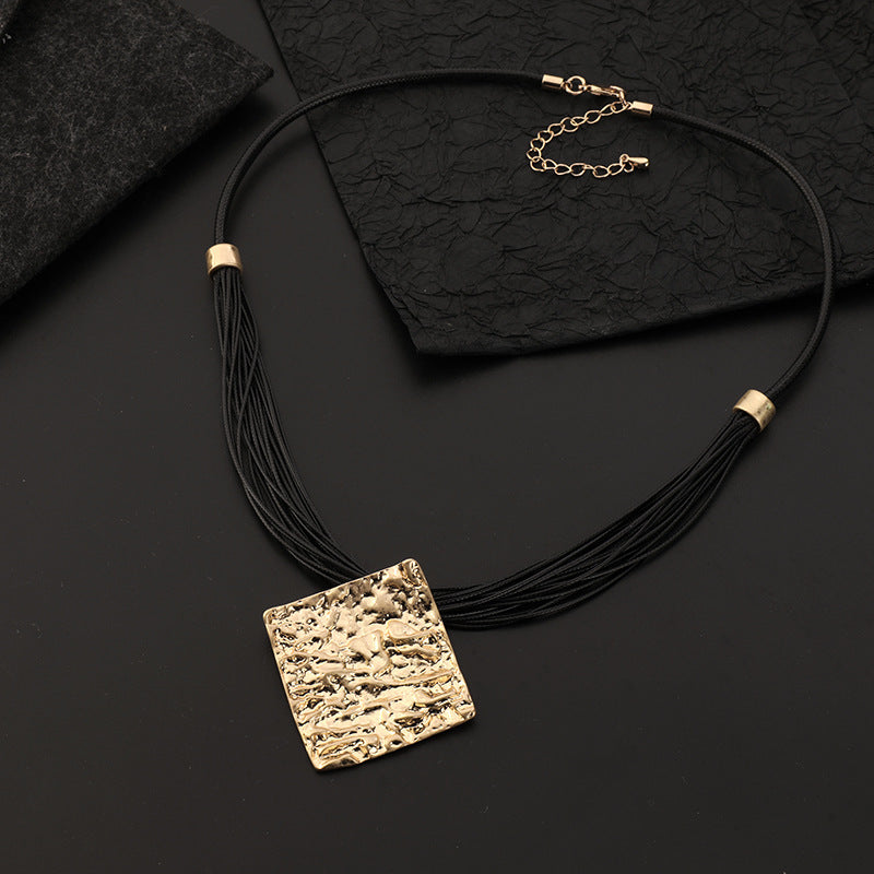 Fashionable All-match Simple Women's Metal Square Pendant
