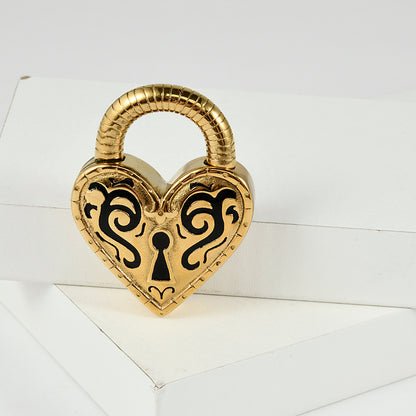 Women's Fashion Personalized Heart-shaped Ear Piercing