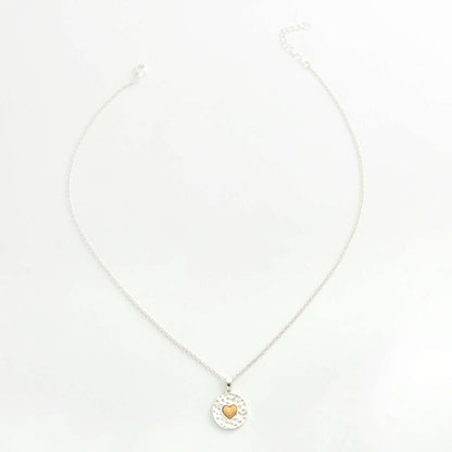 Women's Beating Pattern Shape Middle Inlaid Love Pendant Necklace